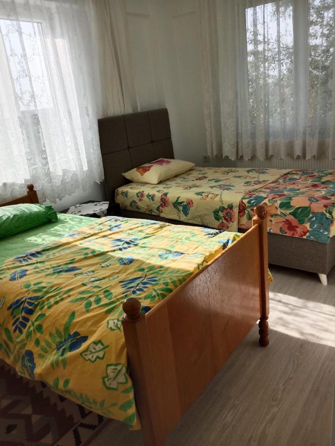 Ezine Cetin Apartアパートホテル エクステリア 写真